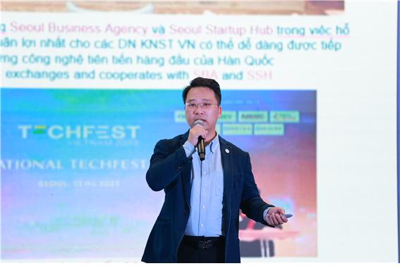 사진5. 2025 글로벌 가상융합경제 컨퍼런스 강연 현장 사진, 레토안탄 NSSC 사무총장 직무대행