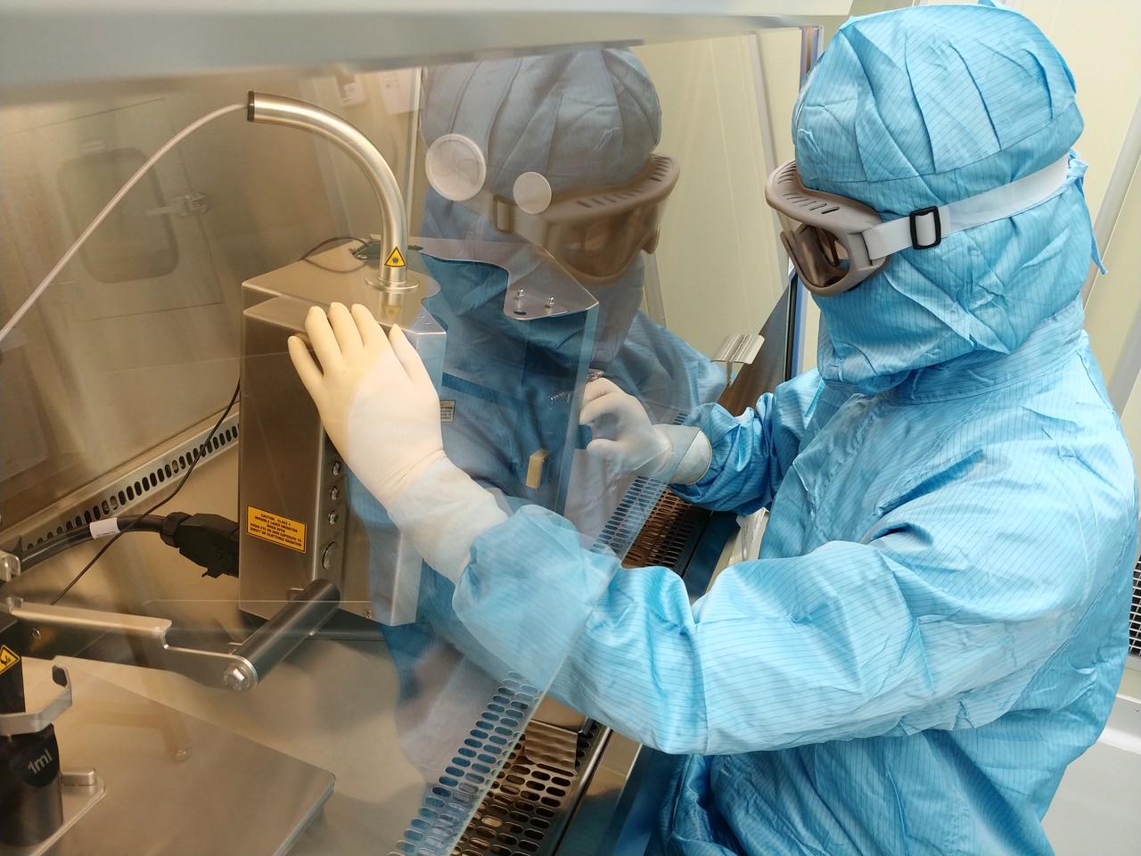 ▲사진: 백신 GMP 생산. 출처: 씨드모젠